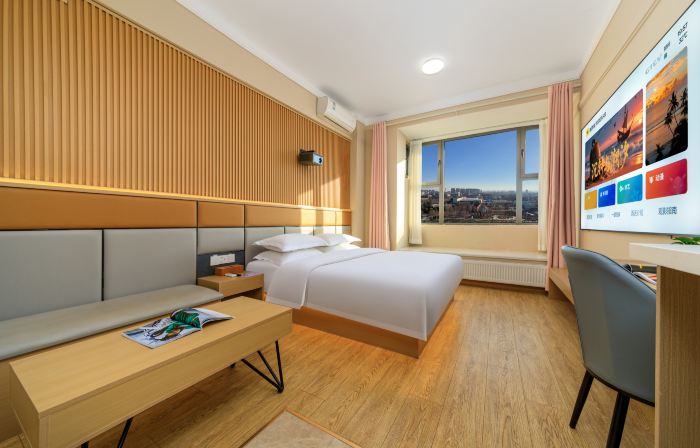 WeiNa  Hotel