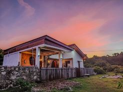 Loti Guest House