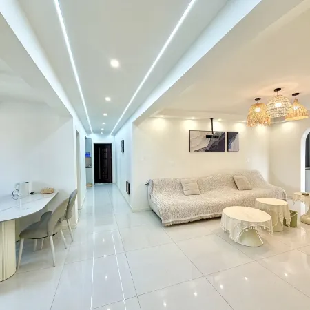 Kuqa Shisanyue Hotel