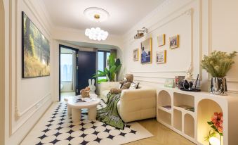 Friendly Nanyuan Riverview Homestay (Jiefangbei Hongyadong Location)