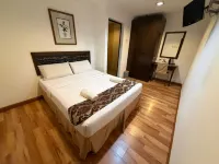 Royal Queenspark Hotel