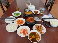 NJ Inthai Hotel
