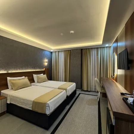 Midyat Bay Grand Hotel