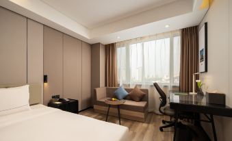 Atour Hotel Harbin Convention and Exhibition Center Metro Station Hongqi Avenue