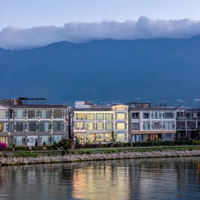 Dali Sea Whisper Sea-view Hotel Hotels near Dali Lanlin Pavilion RV Campground