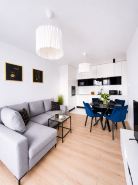 Lumina stylish 3-room apart with balcony