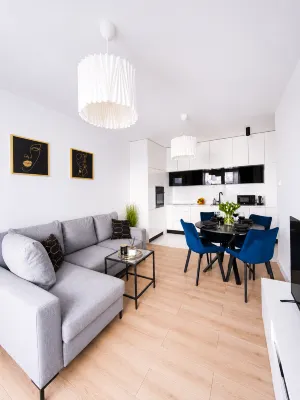 Lumina stylish 3-room apart with balcony - 陽台