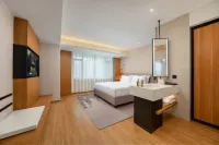 Yinzuo Jiayue Collection Hotel (Jinan High-tech Wanda Plaza)