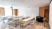 Urba S Hotel (Xi'an Xianyang International Airport Branch) - Business