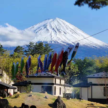 HANZ OUTDOOR RESORT (formerly GLAMPING VILLA HANZ KAWAGUCHIKO） Отели рядом с достопримечательностью «Озеро Сайко»