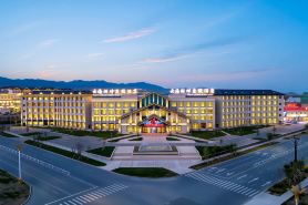 Sailimu Lake Yunhai Lakeside Resort Hotel