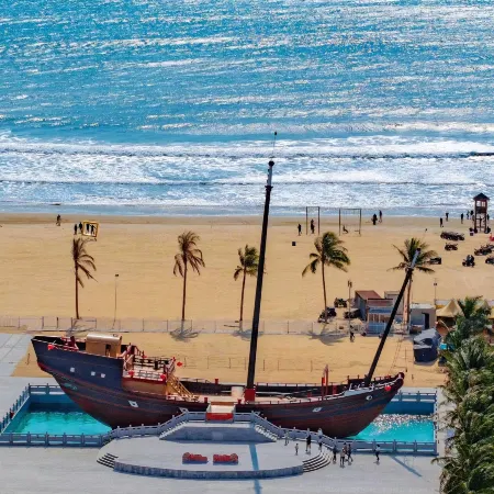 Luozhou Song Yun Seaview Hotel (Yangjiang Hailing Island Minjie Golden Coast Store)