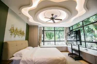 Sanya Houtu Nuanju Warmland | Island Slow Travel Homestay - parkir