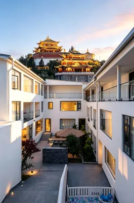 Chenqi Resort Homestay (Shangri-La Dukezong Ancient Town) - Parkplatz
