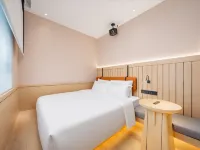 XuanKe Hotel (Chunxi Road Taisheng North Road) - Balkoner
