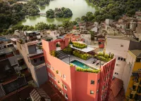 Signature By M Village HaNoi Old Quarter, a brand of Modern Village Lifestyle - Rooftop Pools