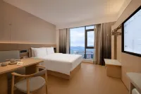 JI Hotel (Changsha Yuelushan Central South University) - Mountain view