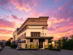 From a beautiful dream Hotel