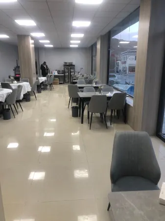 Dingri Shili Lanshan Oxygen-Rich Hotel Отели в г. Динжи