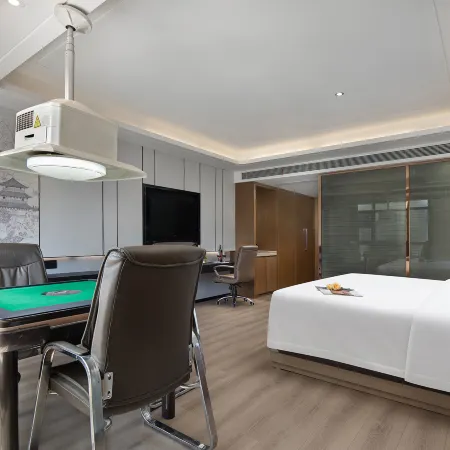 Ezzy Hotel (Liuyang River Fengguang Bridge Branch)
