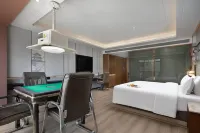 Mehood Yizhi | Ezzy Urban Culture Hub Cultural Resort Hotel (Liuyang River Scenic Bridge)