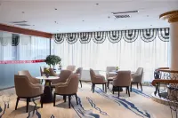 Harbin Gangcheng Hotel (Engineering University Subway Station)