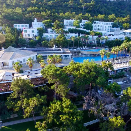 Blue Dreams Resort & SPA