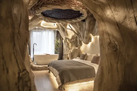 Park Ji Hotel (Vientiane City) Отели рядом с достопримечательностью «Taiyuan University of Science and Technology (South Area)»