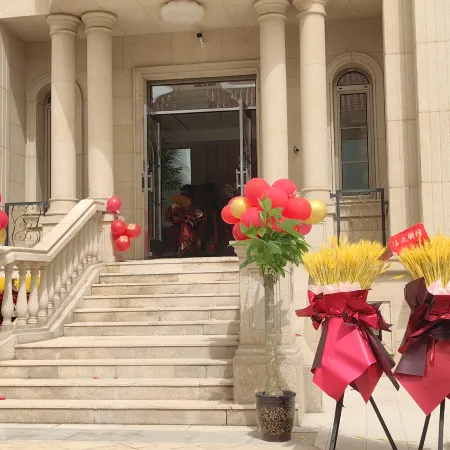 Yuelanwan Seaview Bed and Breakfast (Dongjiang Bay Resort Beach Park Store, Tianjin)