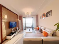 Shoreline seaview B&B(Danzhou Haihuadao)
