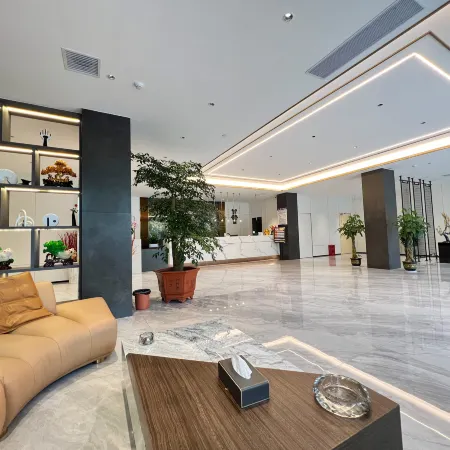 Grammy Light Luxury Hotel