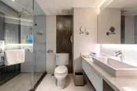 Kunming Langwei Hotel (Kunming Railway Station Branch) Hotel di Kunming