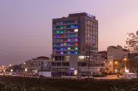 Tru by Hilton Lao Cai City Riverside Hotels in 