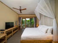 Lahana Resort Phu Quoc & Spa Hotels near Ham Ninh