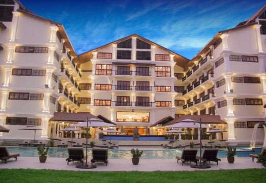 씨엠립 호텔 수영장