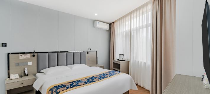 Jinrui Business Hotel Hotels in Guzhen