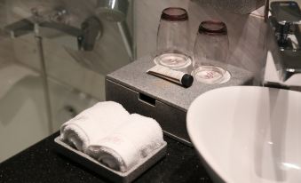 Crystal Palace Hotel