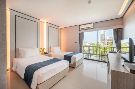 Manhattan Pattaya Hotel