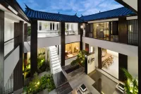 Lijiang Ancient City Yunxi Holiday Courtyard Hotels near Square Market