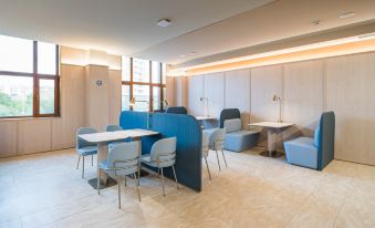 HanTing Hotel (Gongzhuling Keyunzhan)