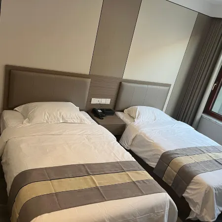 Pingdu Leixin Hotel