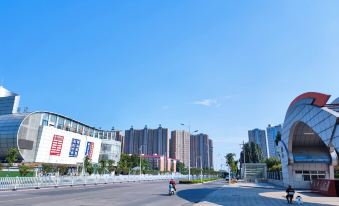 Yunrong Select Hotel (Xinxiang University Town)
