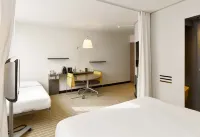 B&B HOME Rueil-Malmaison Gare