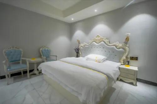 Yinhe Boutique Hotel