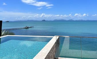 Sea View Cozy Pool Villa 5 Bedrooms in Phuket Town