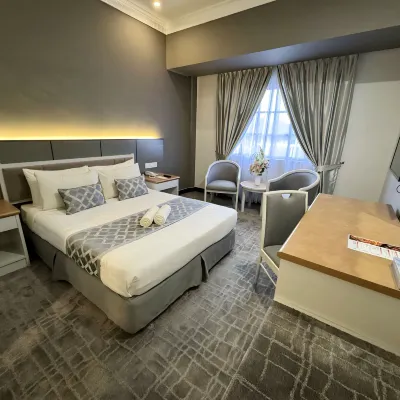 Permai Hotel Kuala Terengganu Отели рядом с достопримечательностью «Мечеть Абидин»