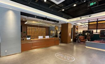 Zhe Fei Hotel (Urumqi Dade Zhongyinggong Subway Station)