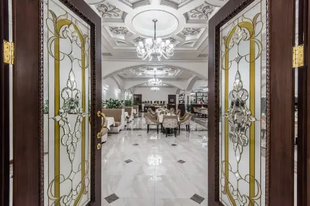 HuaYue Mansion Hotel Отели рядом с достопримечательностью «ИСПОЛНИТЕЛЬНЫЙ КОМИТЕТ РЕГИОНАЛЬНОЙ АНТИТЕРРОРИСТИЧЕСКОЙ СТРУКТУРЫ ШАНХАЙСКОЙ ОРГАНИЗАЦИИ СОТРУДНИЧЕСТВА»