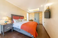Huangshan Nagu RV Parent-child Italian Light Luxury Holiday Manor (Tunxi Old Street Branch)