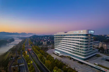 Jiangshan Yunfan Sports Resort Hotel